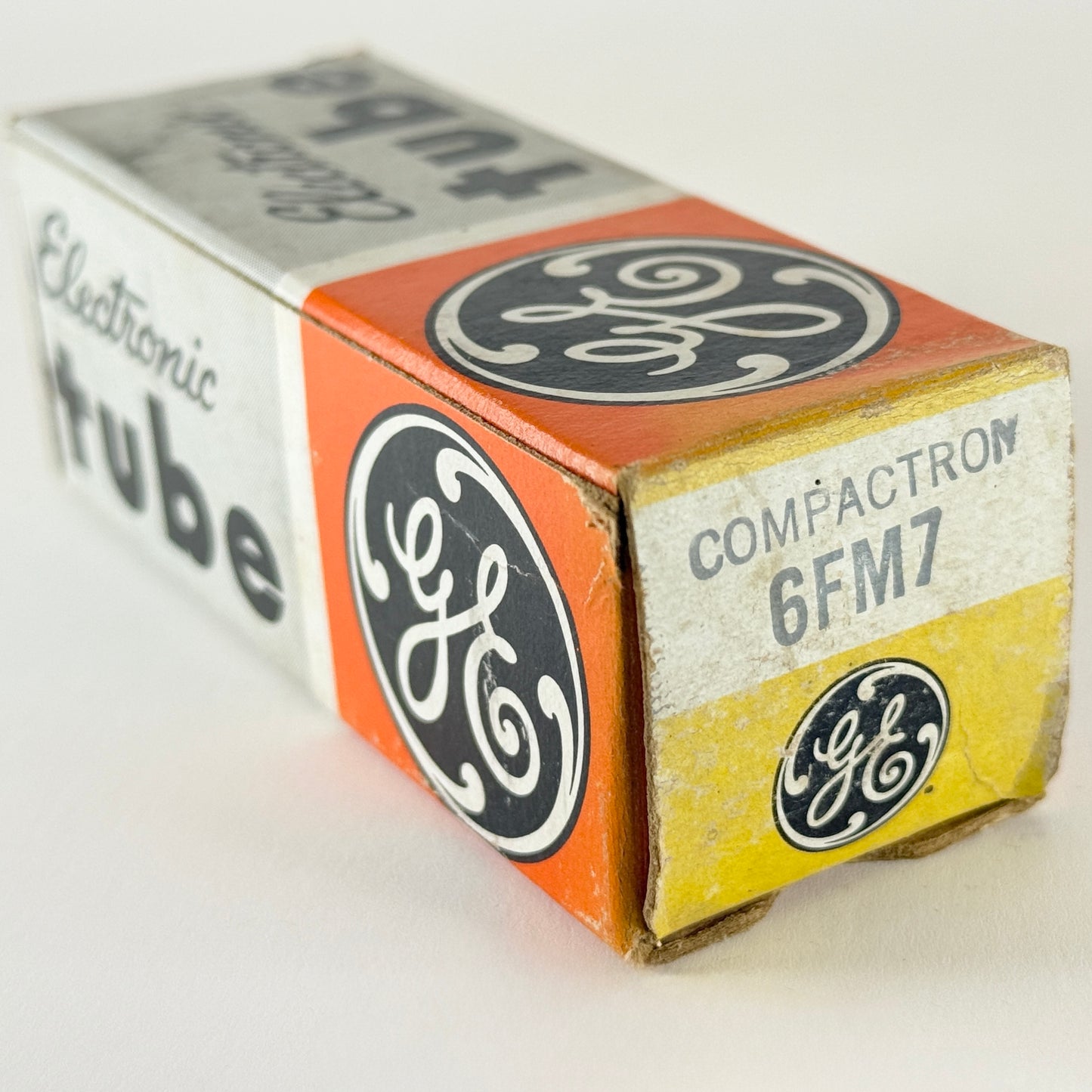 (1) Tested GE 6FM7 Tube with Box Date Code LF General Electric Dual Triode Tube