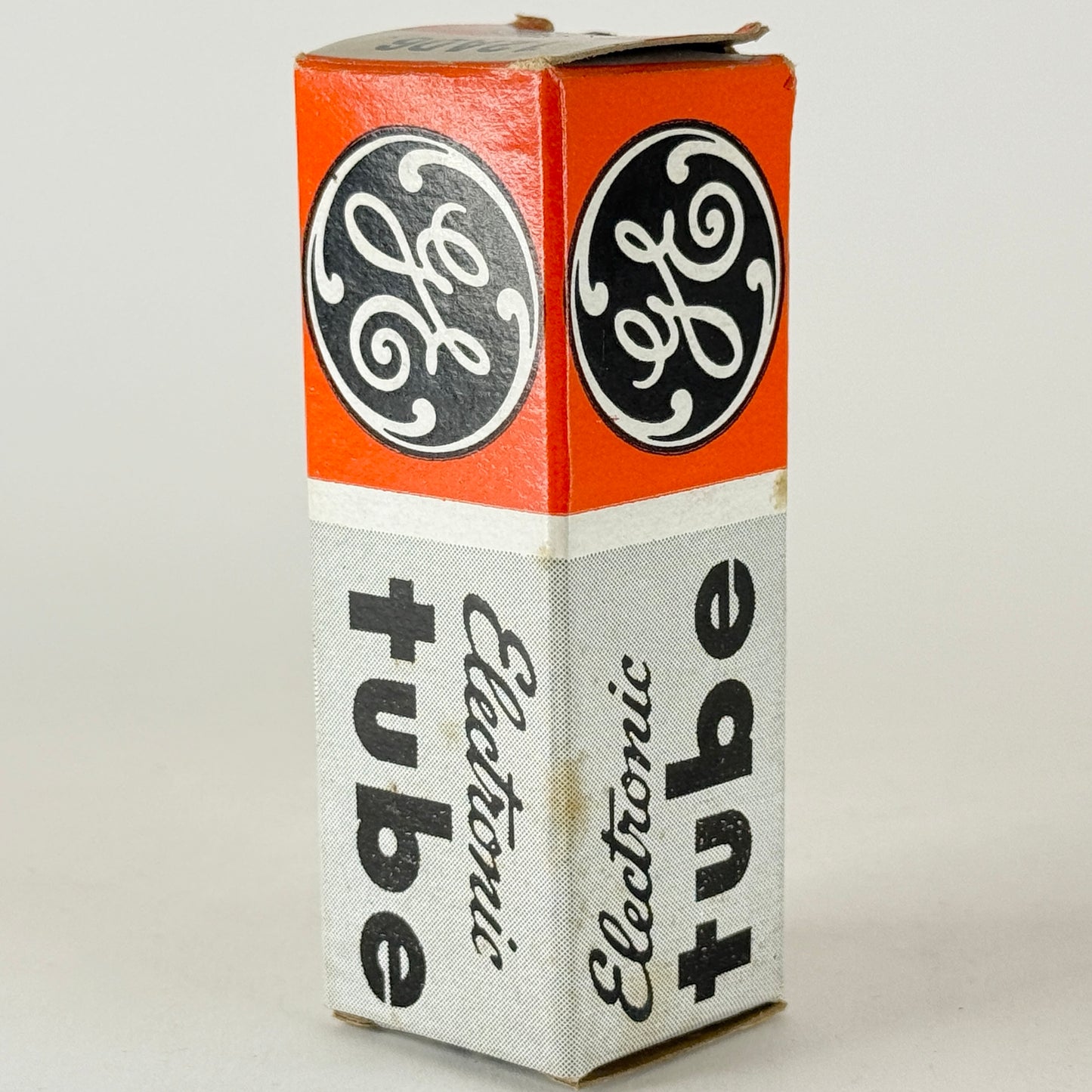(1) Tested GE 12AD6 Tube with Box Date Code 61-48 General Electric Heptode Tube