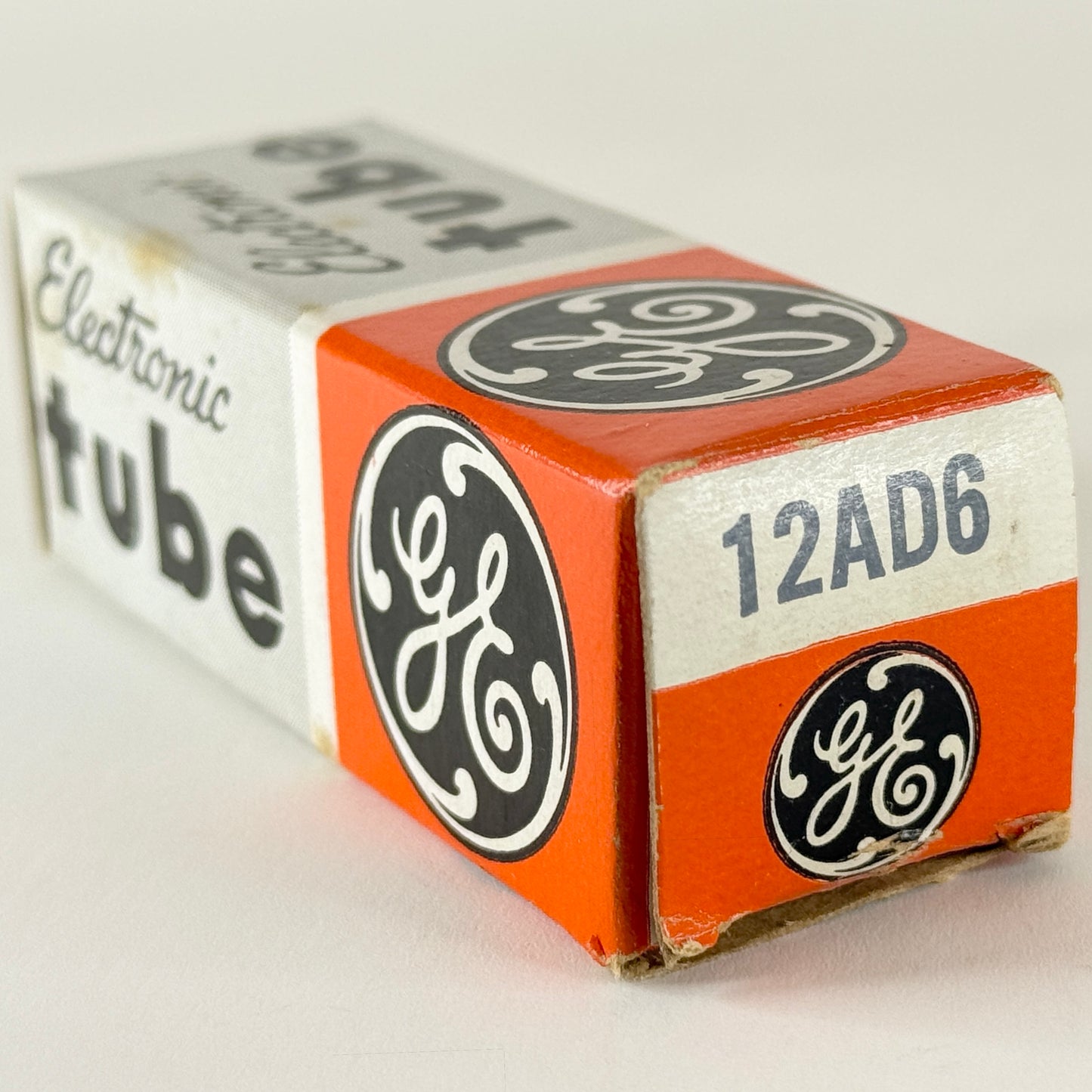 (1) Tested GE 12AD6 Tube with Box Date Code 61-48 General Electric Heptode Tube