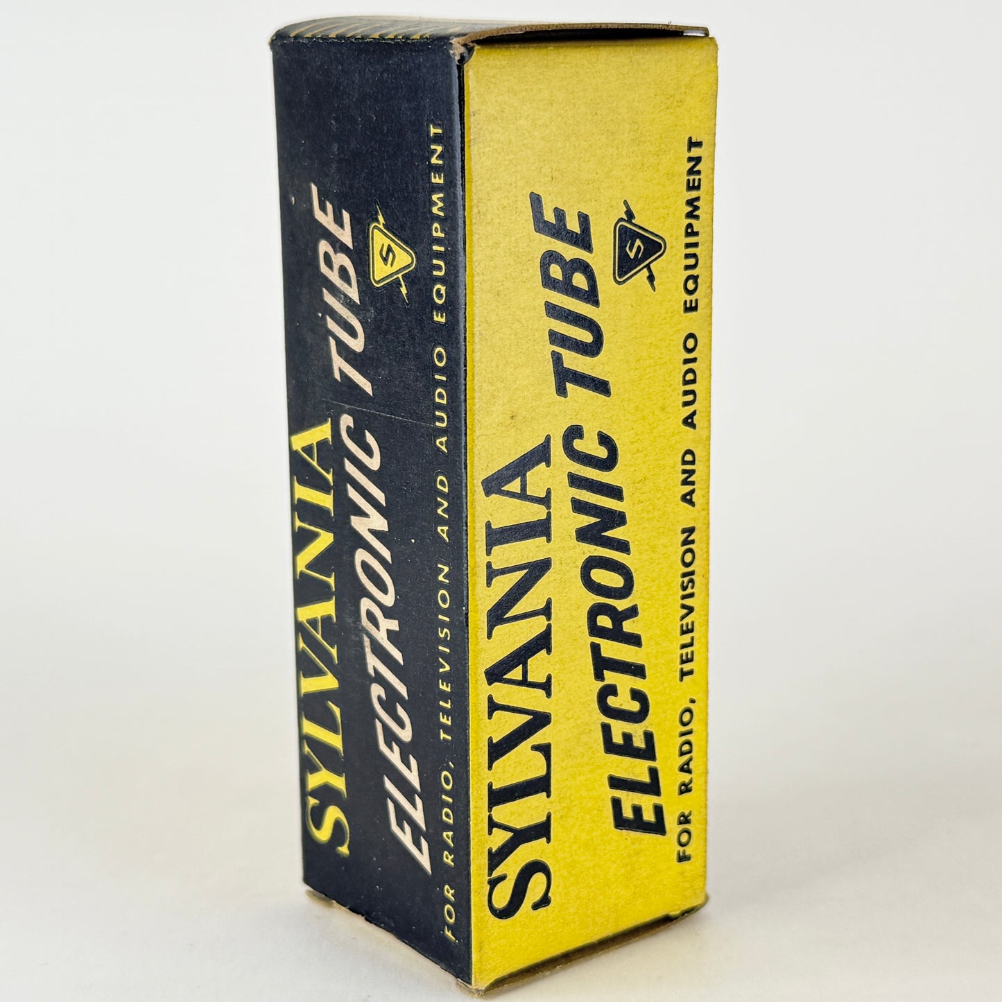 (1) Tested 1955 Sylvania 6W6GT Tube with Box Date Code BL Beam Pentode Tube (a)