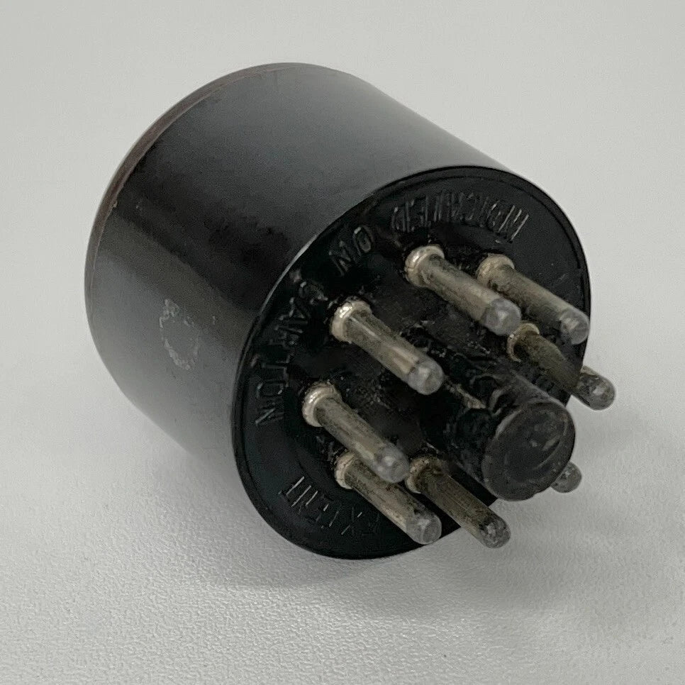 Vintage Adaptol No. 169 Tube Socket Adapter 6G6 Tube To 50L6 Tube