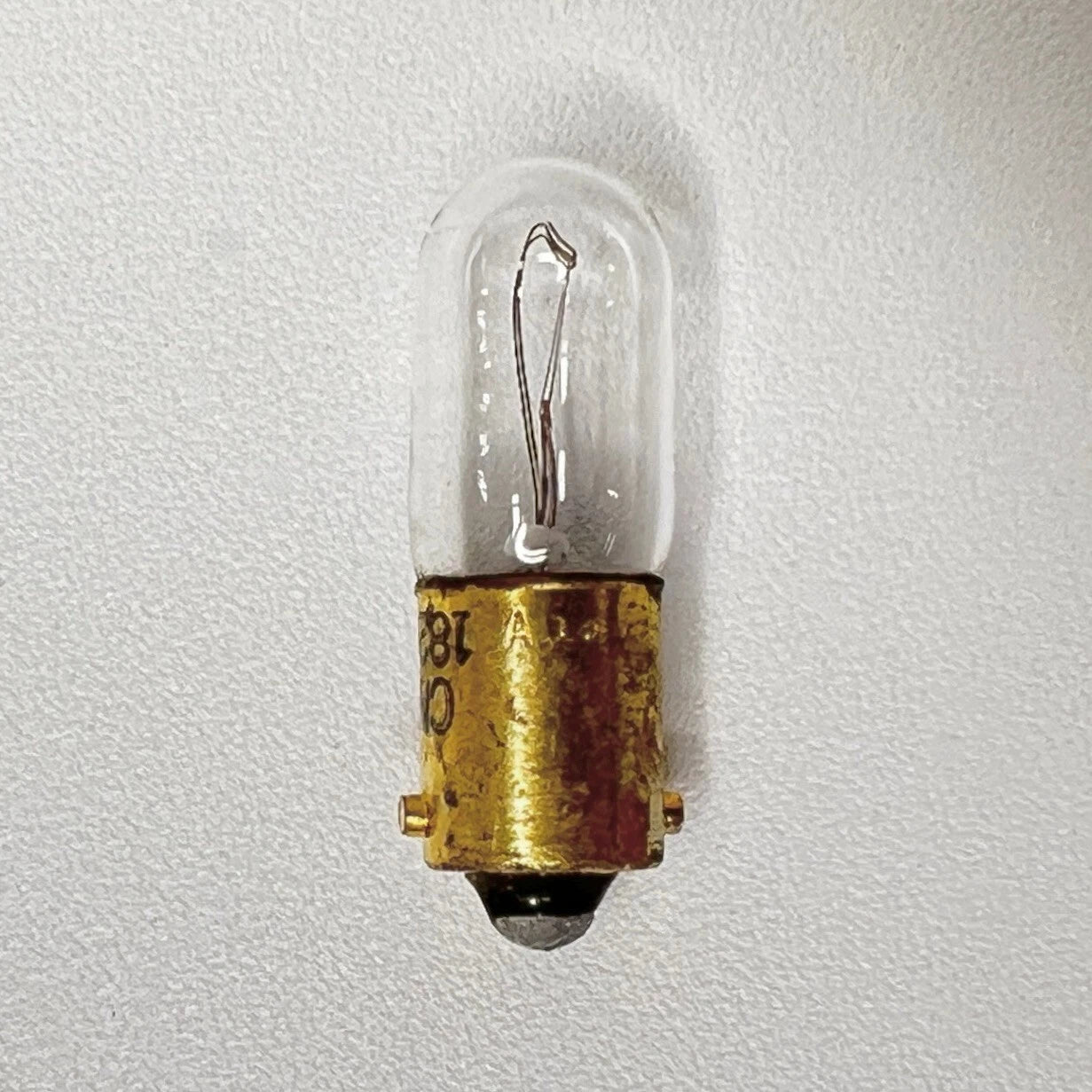 Lot of (10) Tested Vintage No. 1828 Clear Bayonet Chicago Miniature Lamps Bulbs