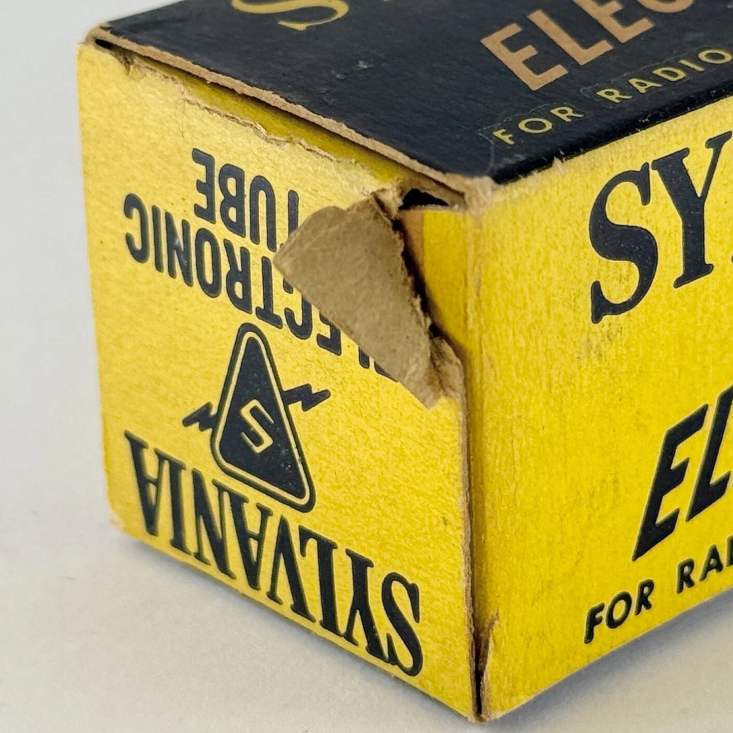 (1) Tested Sylvania 2N68 PNP Germanium Power Transistor with Original Box