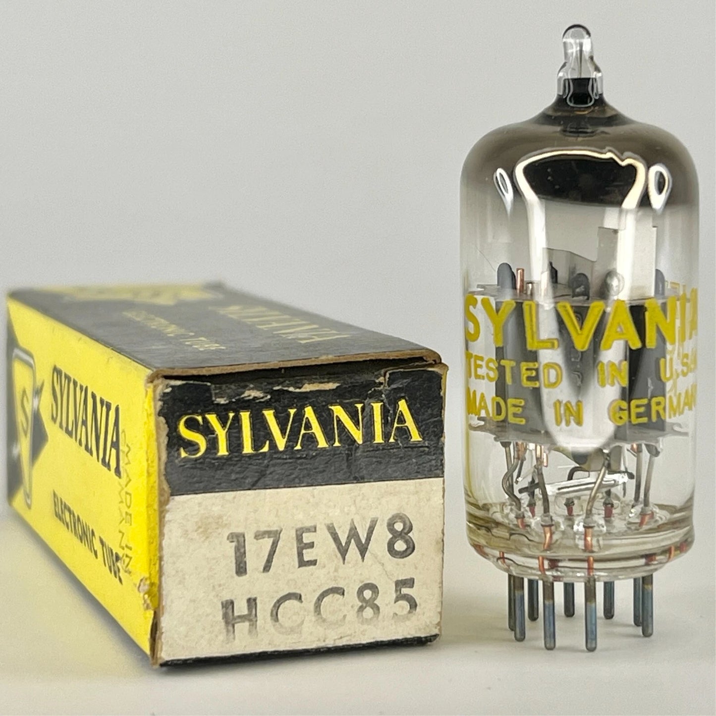 (1) Tested Sylvania 17EW8/HCC85 Tube with Box Date Code KBG NR Germany 17EW8
