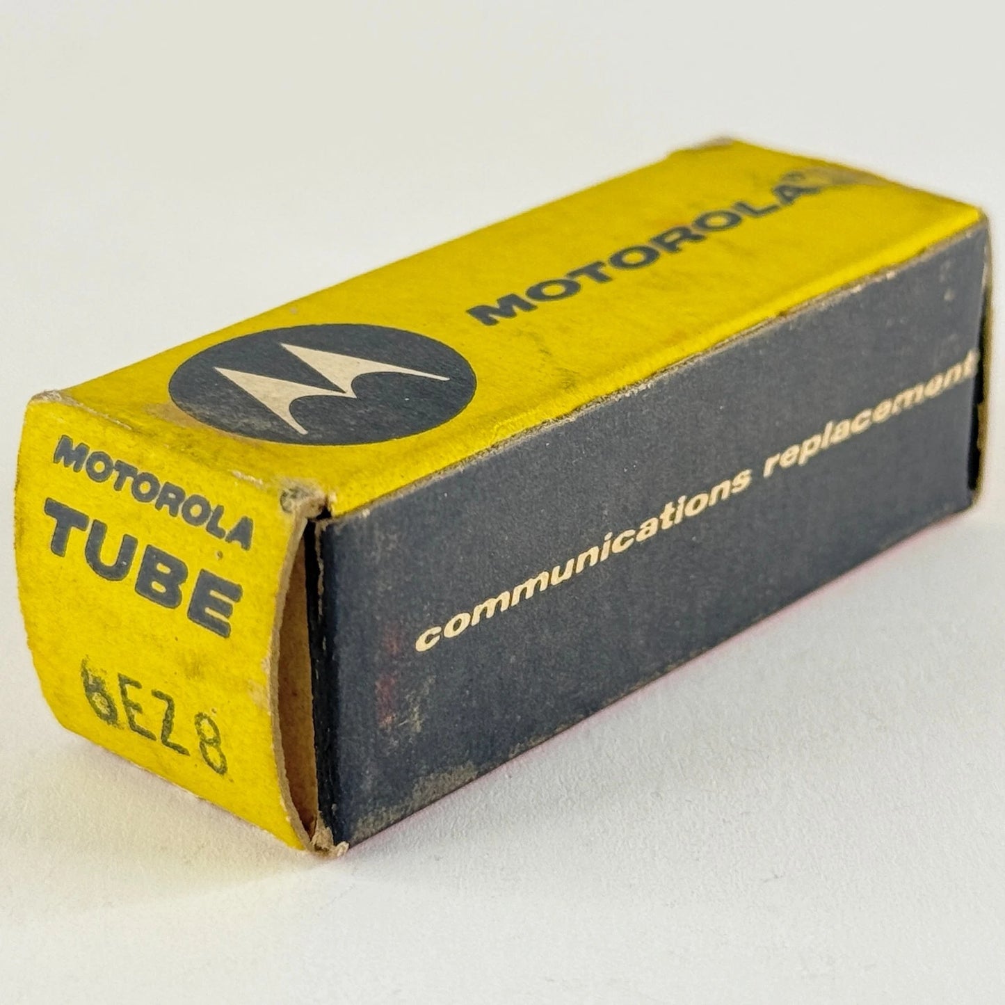 (1) Tested Motorola 6EZ8 Tube with Box Date Code 30-04 GE EIA Triple Triode Tube
