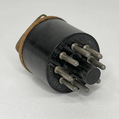 Vintage Adaptol No. 1 Radio Tube Socket Adapter 1R5 Tube to 1A7 Tube (c)