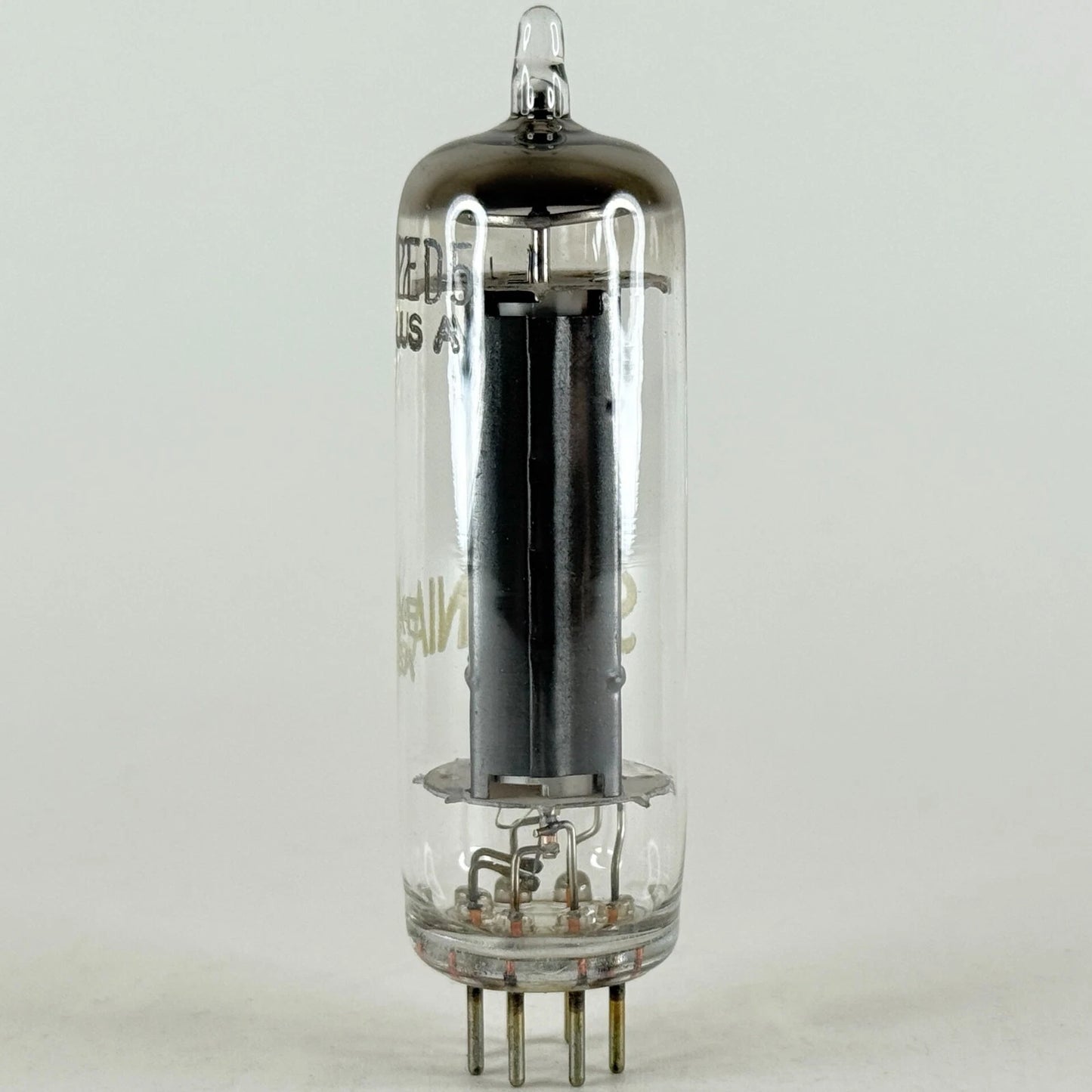 (1) Tested Very Strong Sylvania Export 12ED5 Tube and Box Date Code RAE (c)