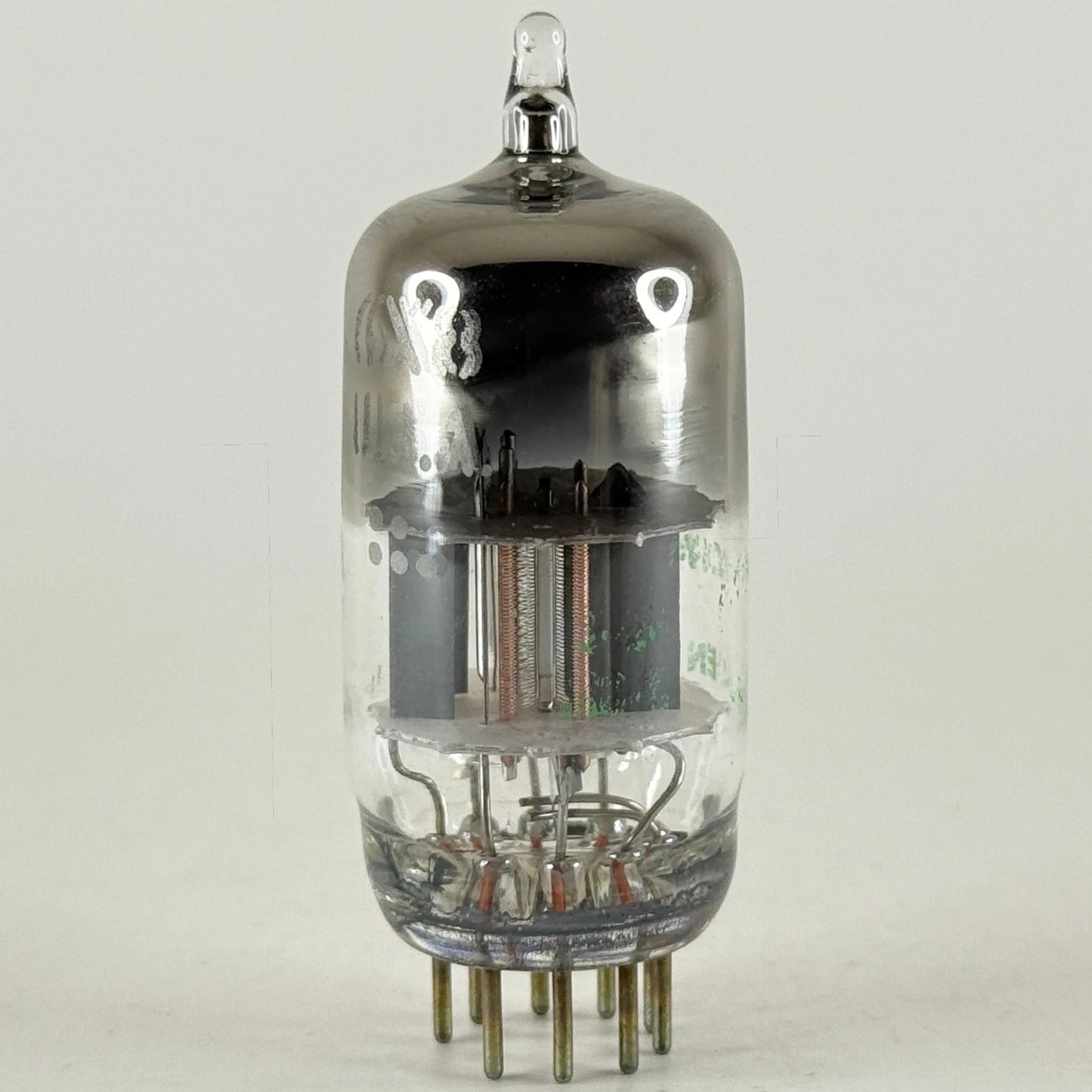 (1) Tested Motorola 6X8 Tube with Box Code 2-26 Triode Pentode Converter Tube