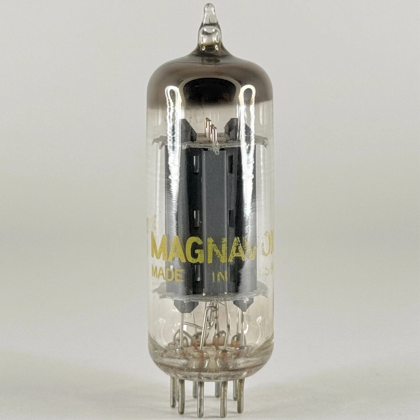 (1) Tested Magnavox 6FQ7 Tube Date Code 631 Long Gray Plates Halo Getter
