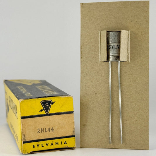 (1) Tested Vintage Sylvania 2N144 NPN Germanium Transistor with Box