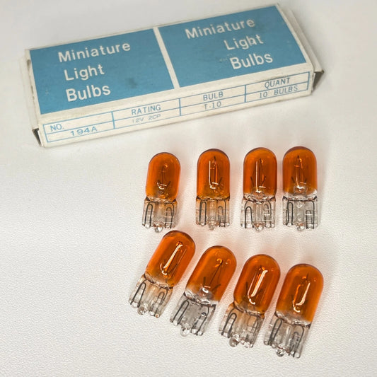 Lot of (8) Tested Vintage No. 194 A Amber Orange 12V Miniature Light Bulbs