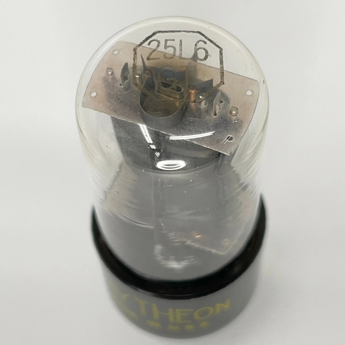 (1) Tested Raytheon 25L6GT Tube Date Code 8-30 Raytheon 25L6 GT Beam Power Tube