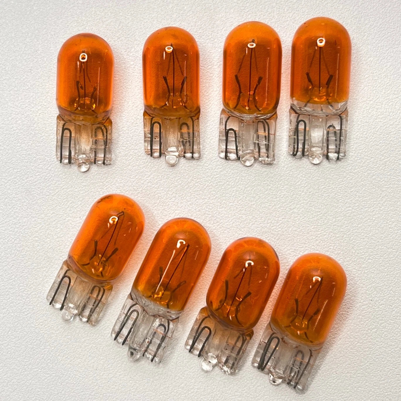 Lot of (8) Tested Vintage No. 194 A Amber Orange 12V Miniature Light Bulbs