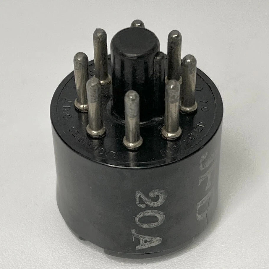 Vintage JFD Sockette 20A Radio Tube Socket Adapter 6K8 Tube to 7B5 Tube
