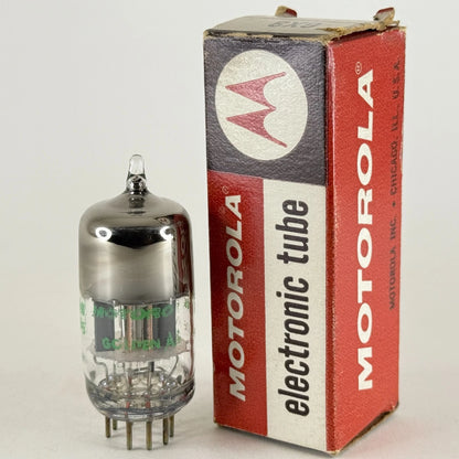 (1) Tested Motorola 6X8 Tube with Box Code 62-26 Triode Pentode Converter Tube