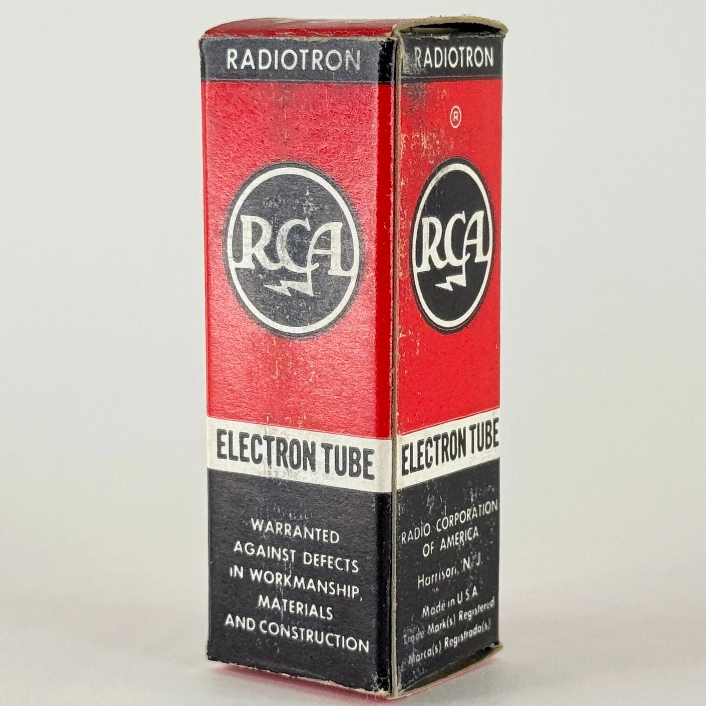 (1) Tested RCA 6AK6 Tube with Box Date Code 4-04 Power Amplifier Pentode Tube