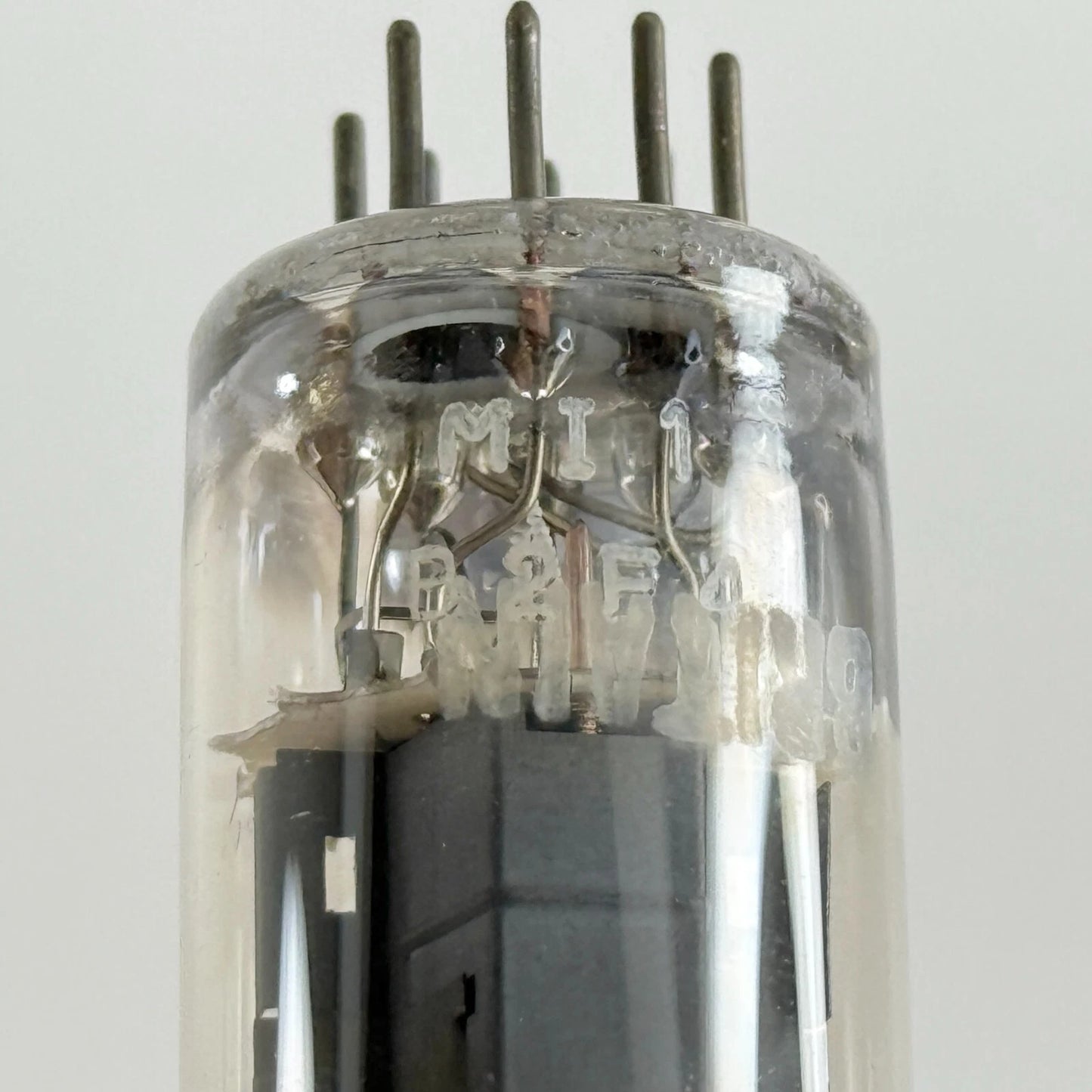 (1) Tested RCA EL86/6CW5 Tube Mullard Blackburn Date Code B2F4 6CW5 Tube EL86