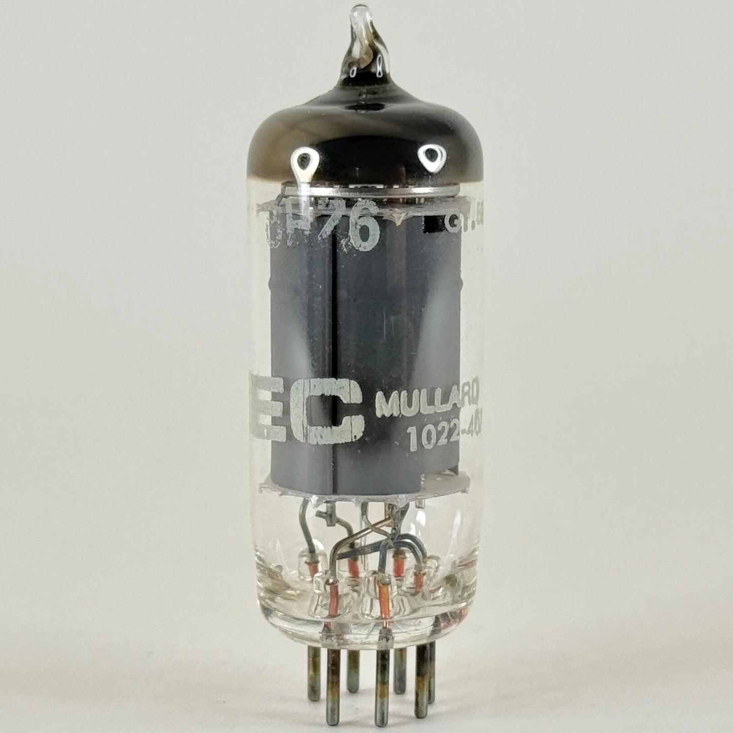 (1) Tested IEC Mullard 6HZ6 Tube Date Code 1022-407 Great Britain Pentode Tube