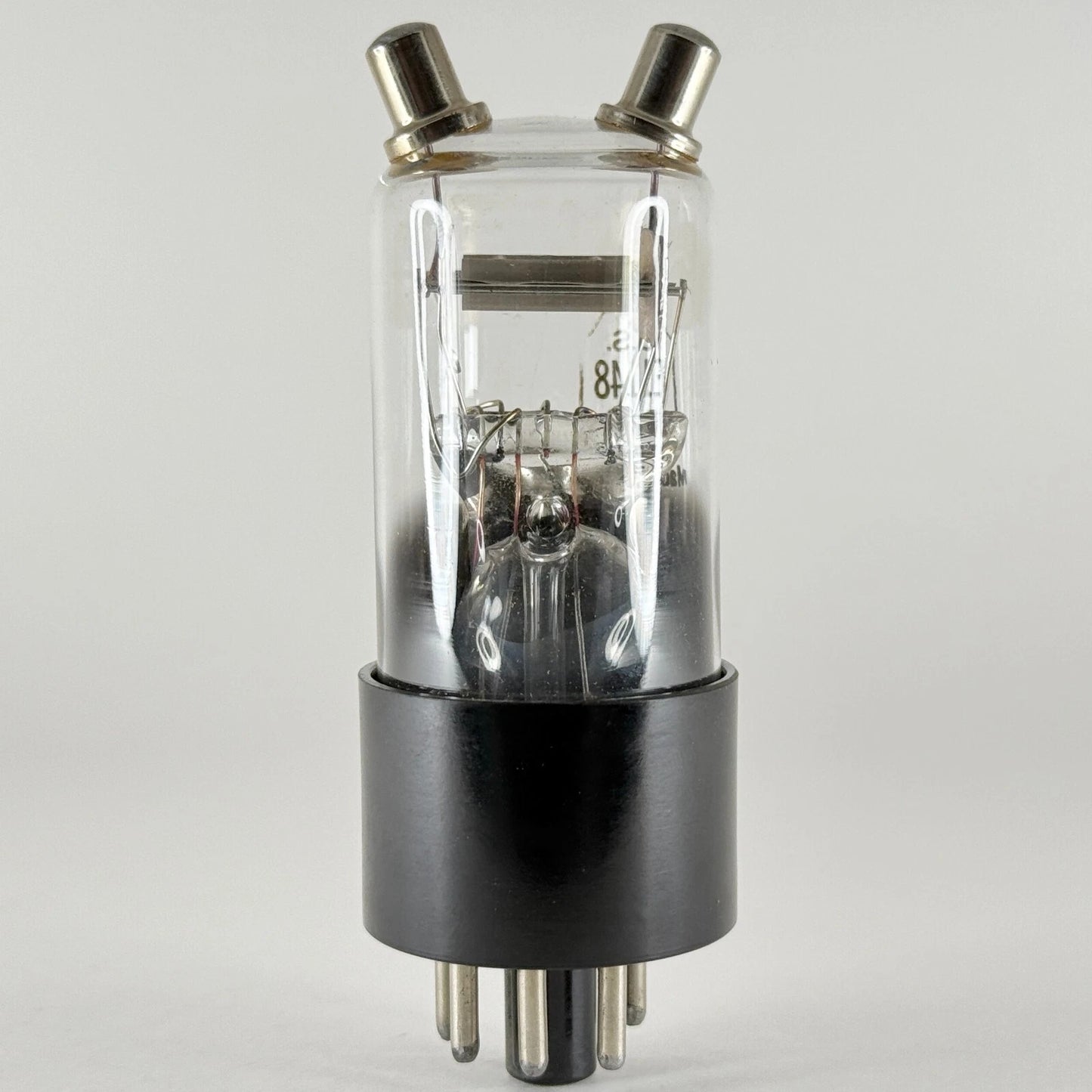 (1) Tested Marconi Radiotron E1148 Tube with Box Date Code 5-42 Amp Oscillator