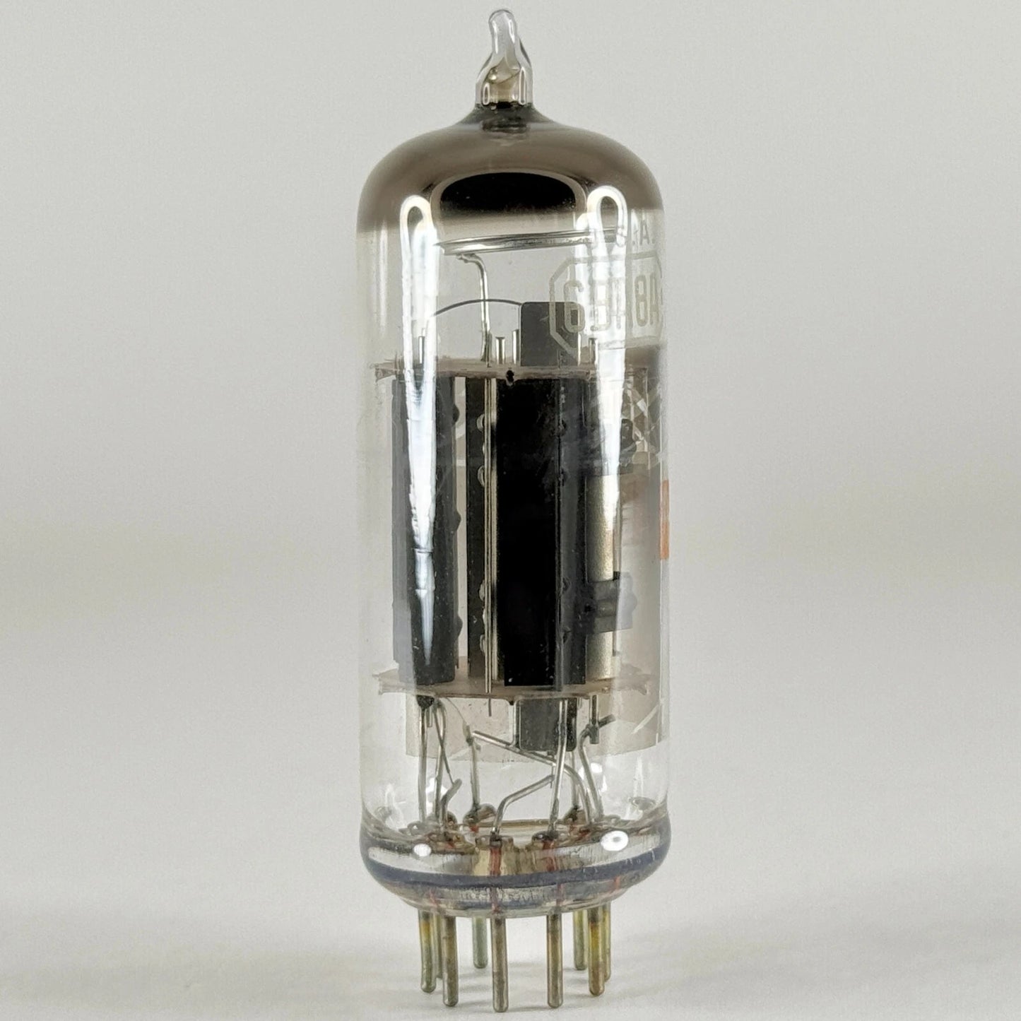(1) Tested RCA 6BA8A Tube Date Code NR Medium Mu Triode Cutoff Pentode 6BA8 A