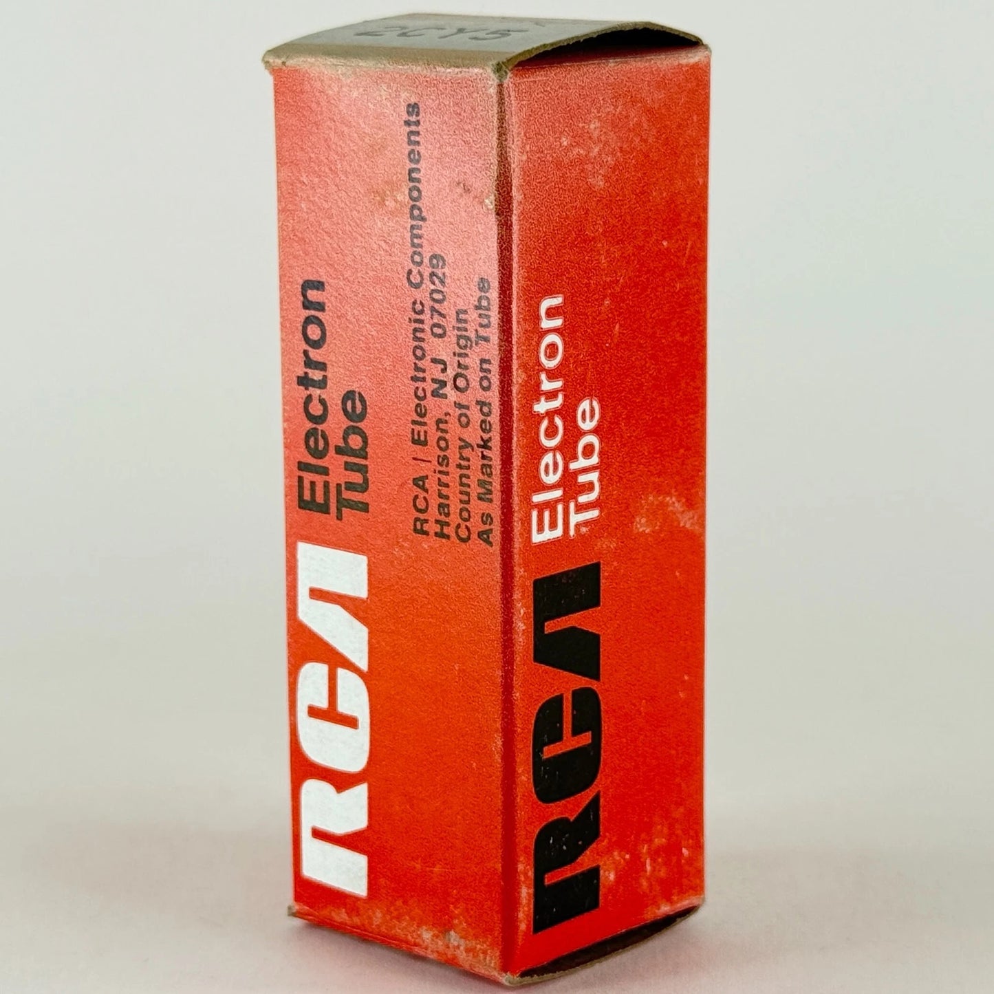 (1) Tested Strong RCA 2CY5 Tube with Box Date Code EG Sharp Cutoff Tetrode Tube