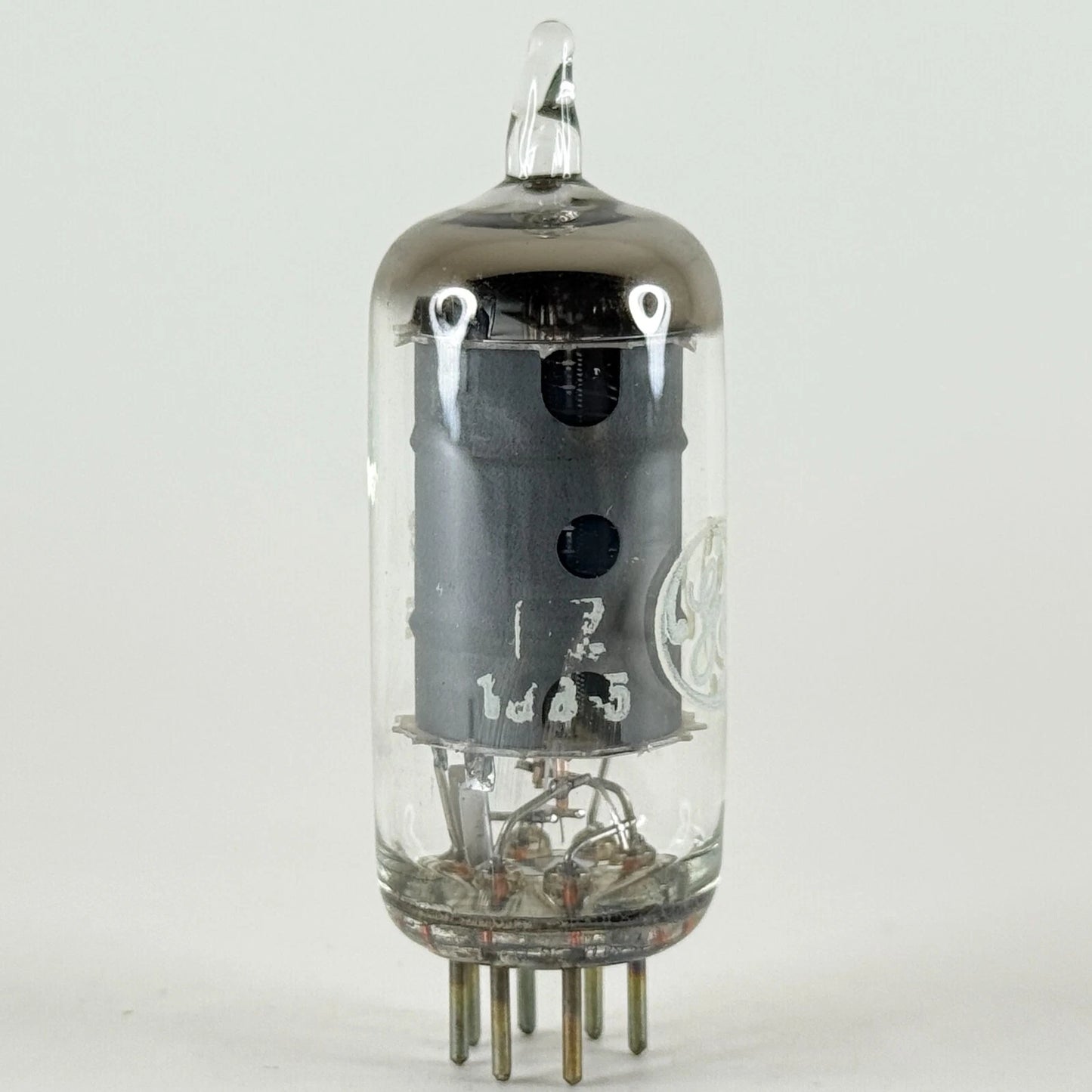 (1) Tested GE 3AU6 Tube with Box Date Code FZ 3AU6 Pentode Tube