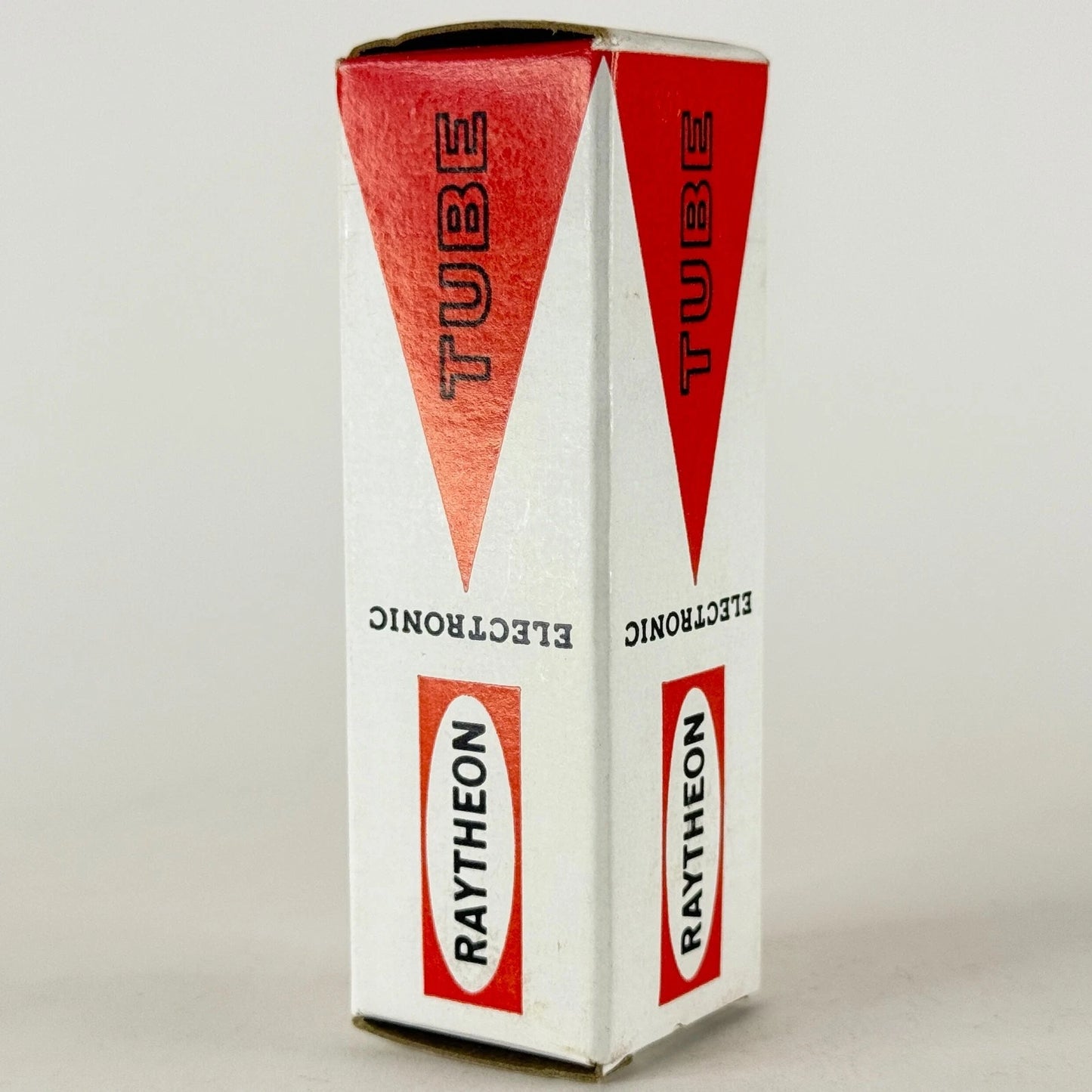 (1) Tested Raytheon CK 5654 6AK5W Tube with Box CK5654/6AK5W Tube