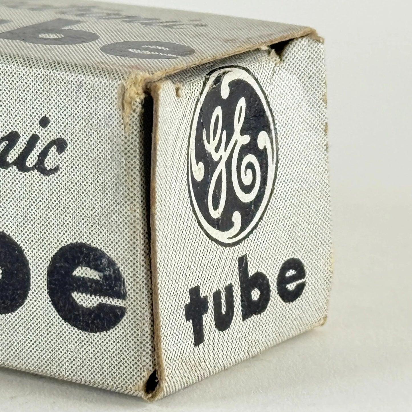 (1) Tested GE 6X8 Tube with Box Date Code 61-22 Triode Pentode Converter Tube