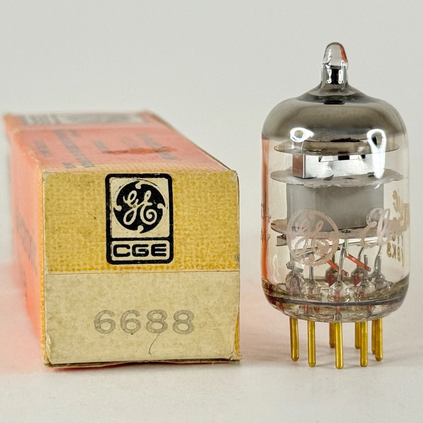 (1) Tested GE CGE 6688 Tube Gold Pins Holland with Box Date Code D4 AY