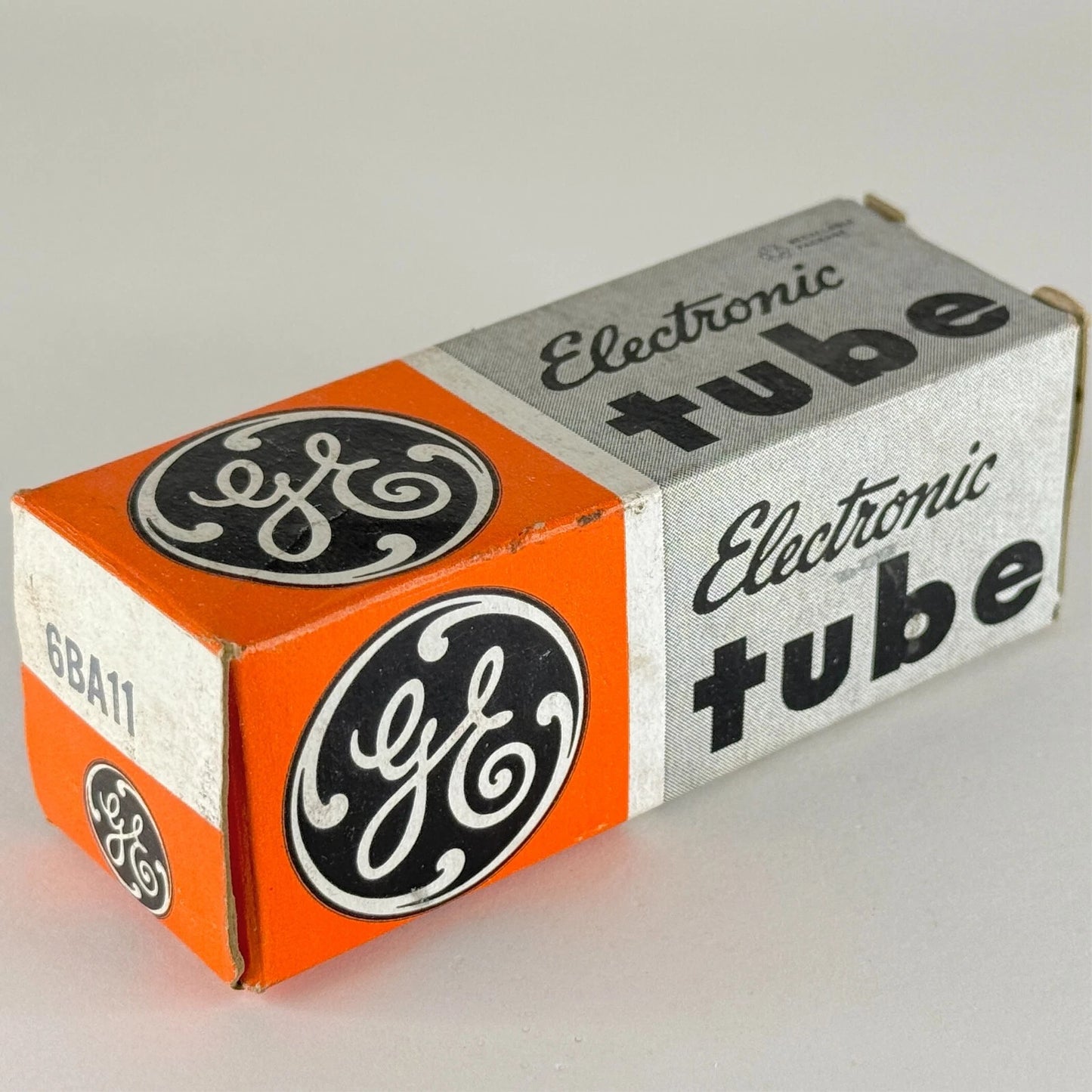 (1) Tested GE 6BA11 Tube with Box Date Code FA7 General Electric Triode Pentode