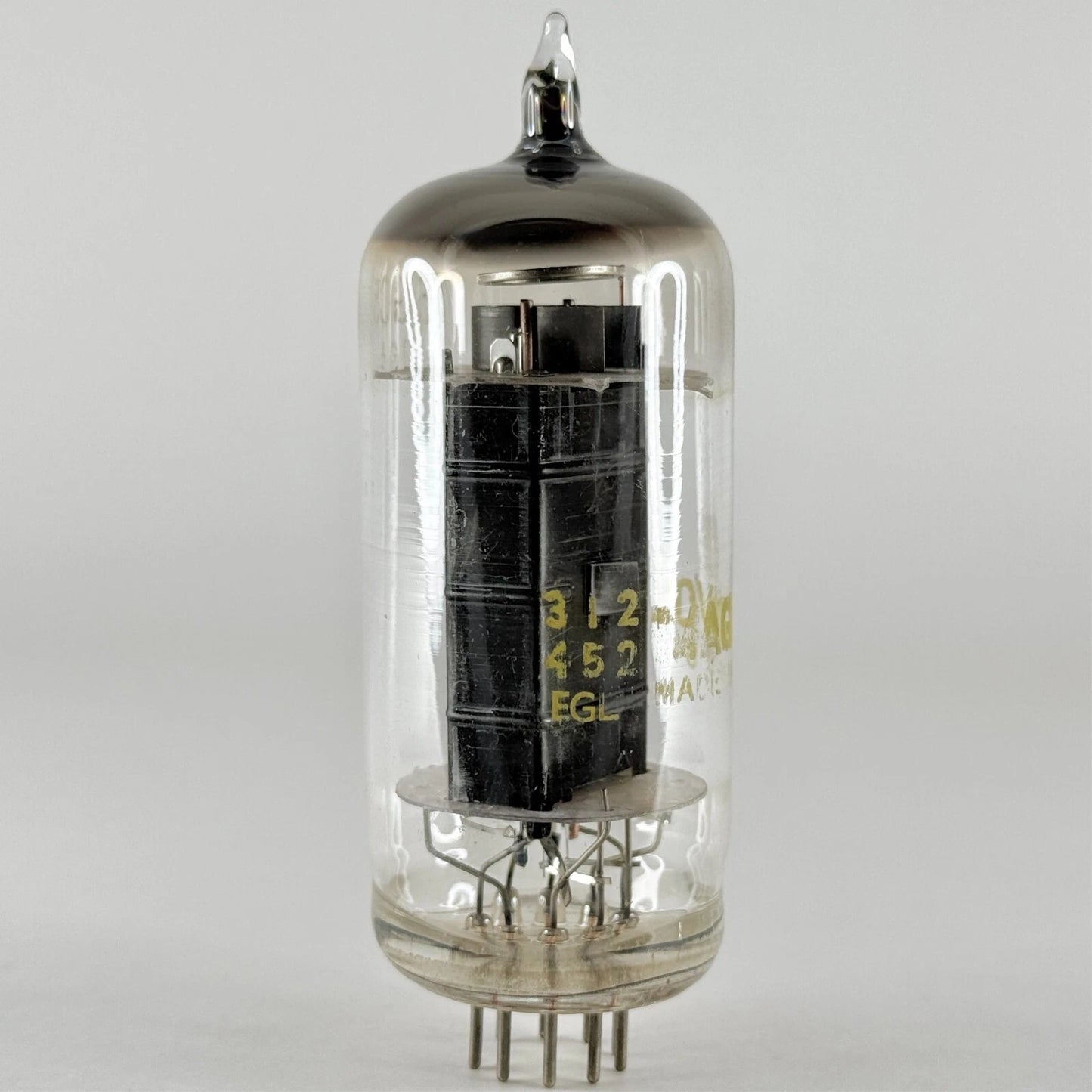(1) Tested Magnavox 6GC5 Tube Date Code 452 EGL Noval Base Beam Power Tube