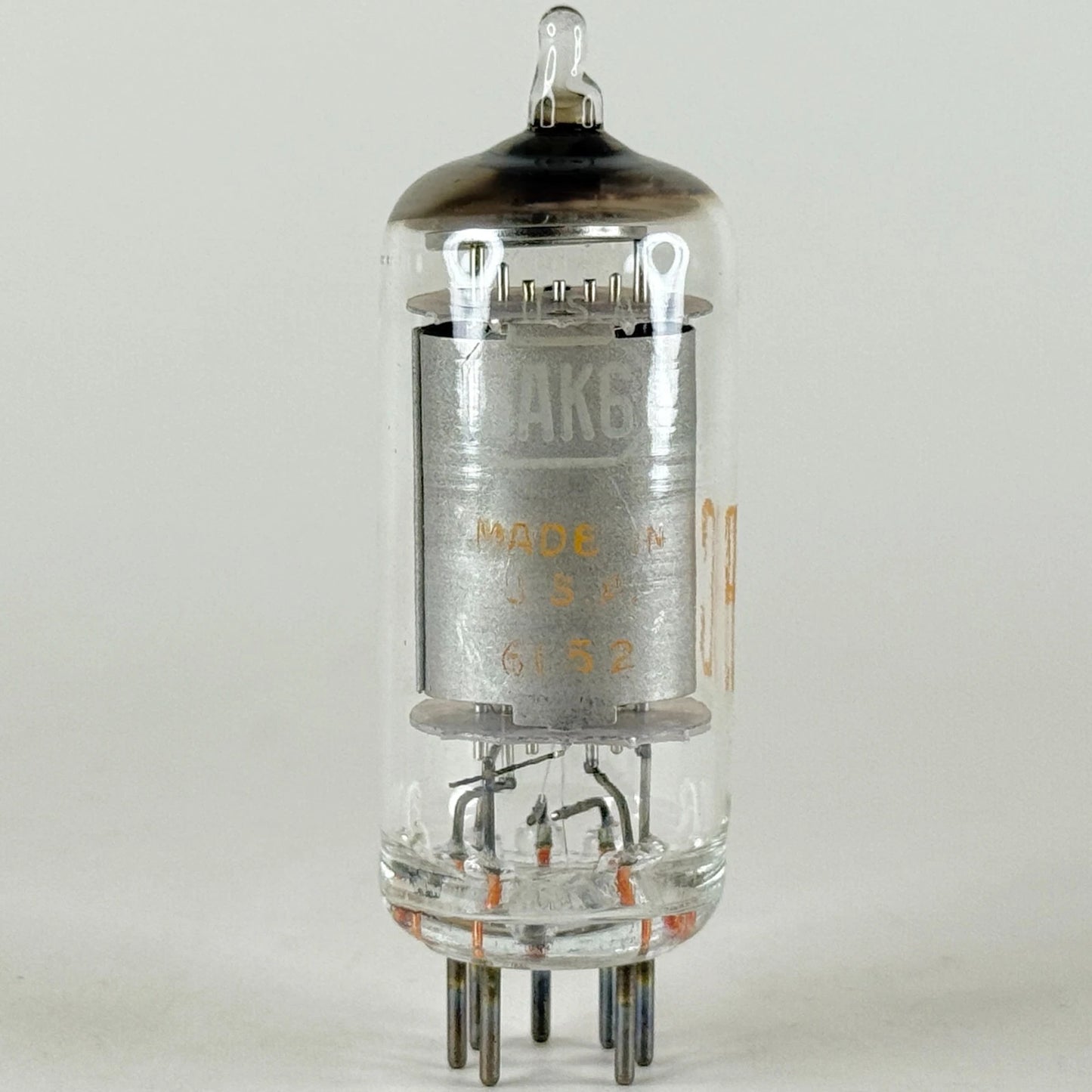 (1) Tested RCA 6AK6 Tube and Box Date Code 6152 Power Amplifier Pentode Tube