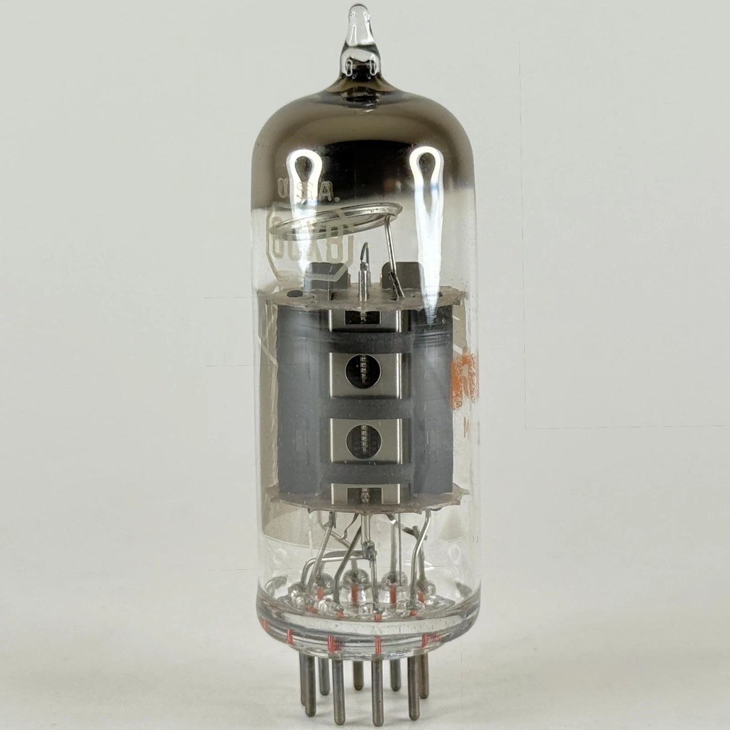 (1) Tested RCA 6CX8 Tube with Box Date Code DM Medium Mu Triode Pentode Tube