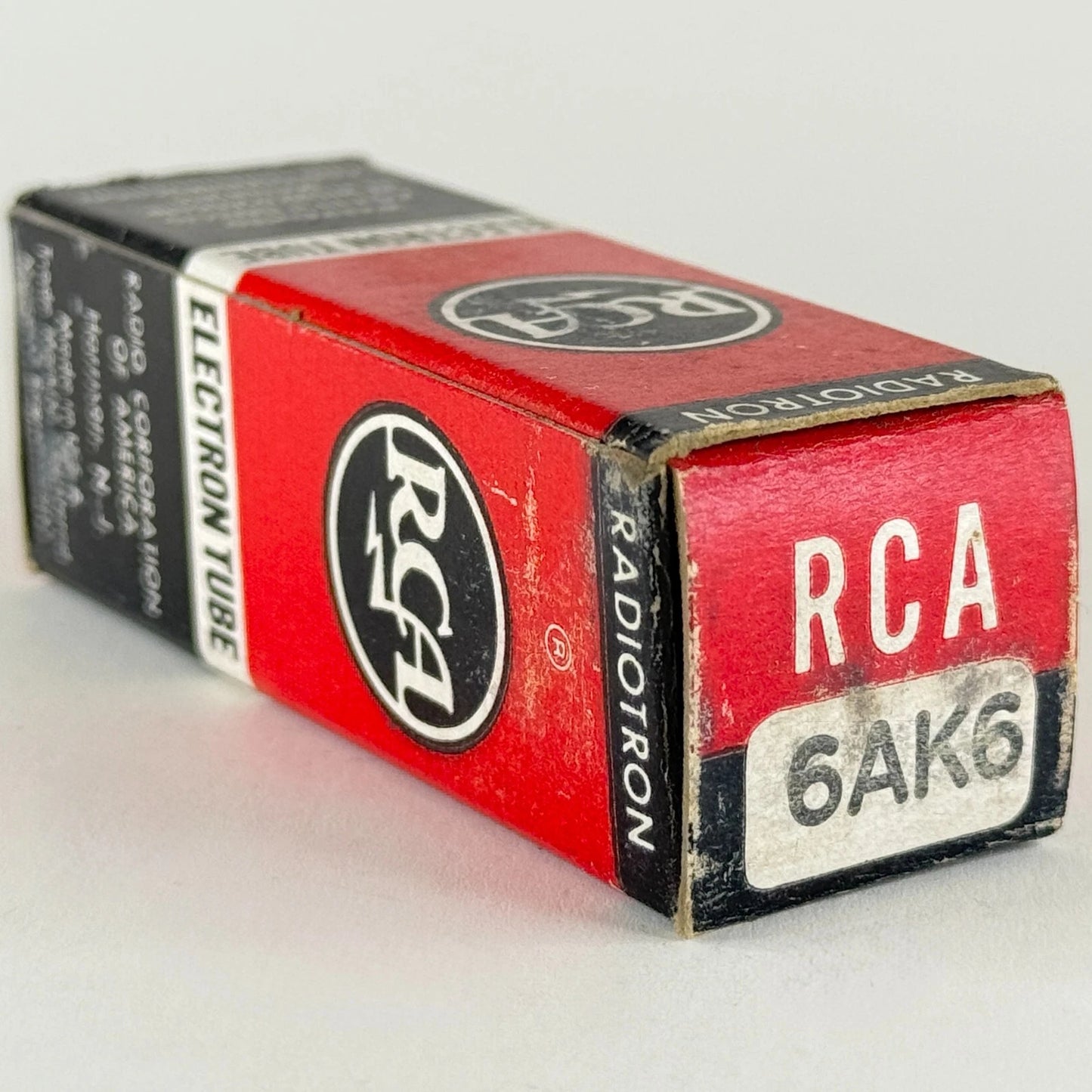 (1) Tested Strong RCA 6AK6 Tube with Box Date Code 6422 Power Amplifier Pentode